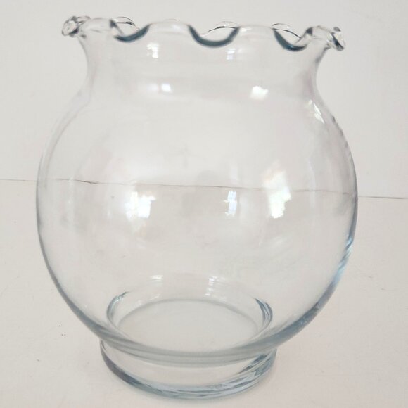 Glass Vase Small Ruffle-Neck - Picture 1 of 7